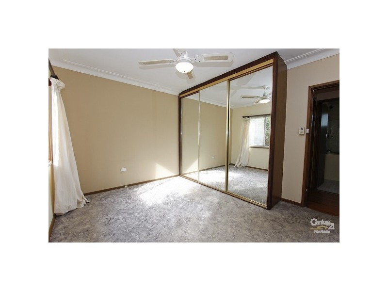 14 Valiant Avenue, Valentine NSW 2280