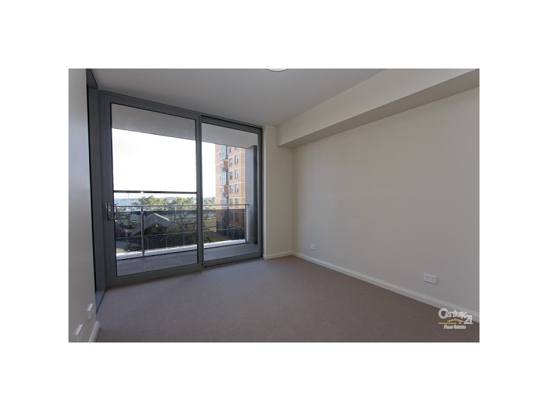 304/5 Sharp Street, Belmont NSW 2280