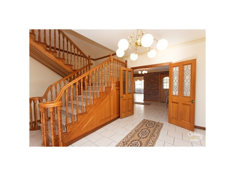 102 Regal Way, Valentine NSW 2280