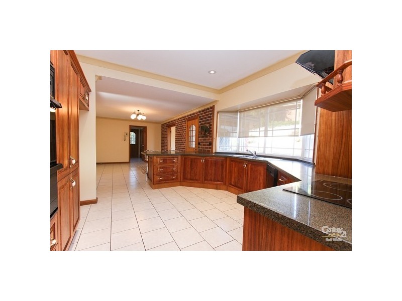 102 Regal Way, Valentine NSW 2280