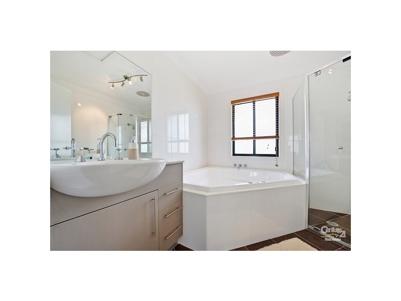 1/36 Albert Street, Warners Bay NSW 2282