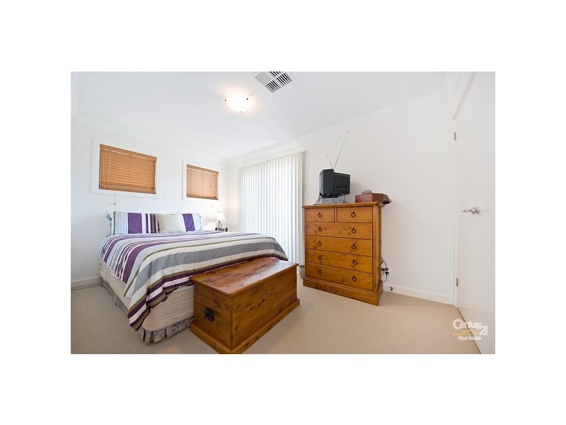 1/36 Albert Street, Warners Bay NSW 2282