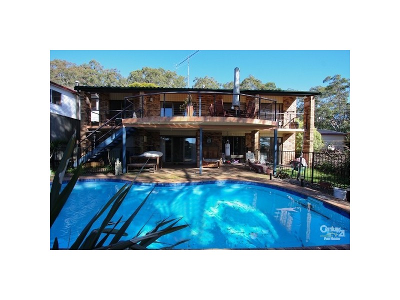680 Macquarie Drive, Eleebana NSW 2282