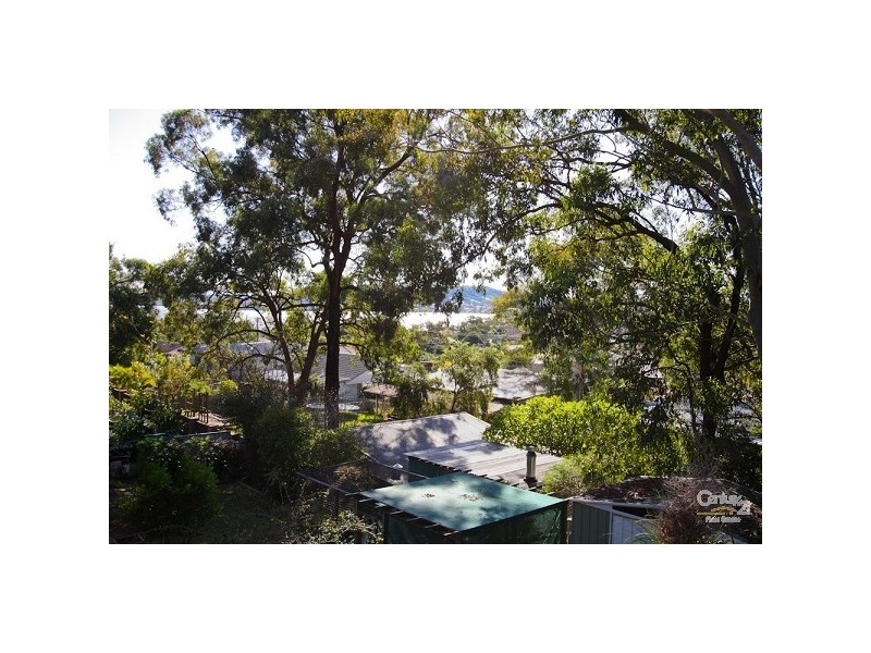 680 Macquarie Drive, Eleebana NSW 2282