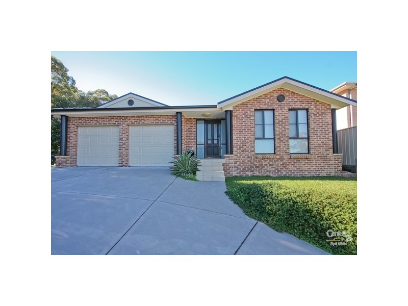 12 Evelyn Street, Floraville NSW 2280