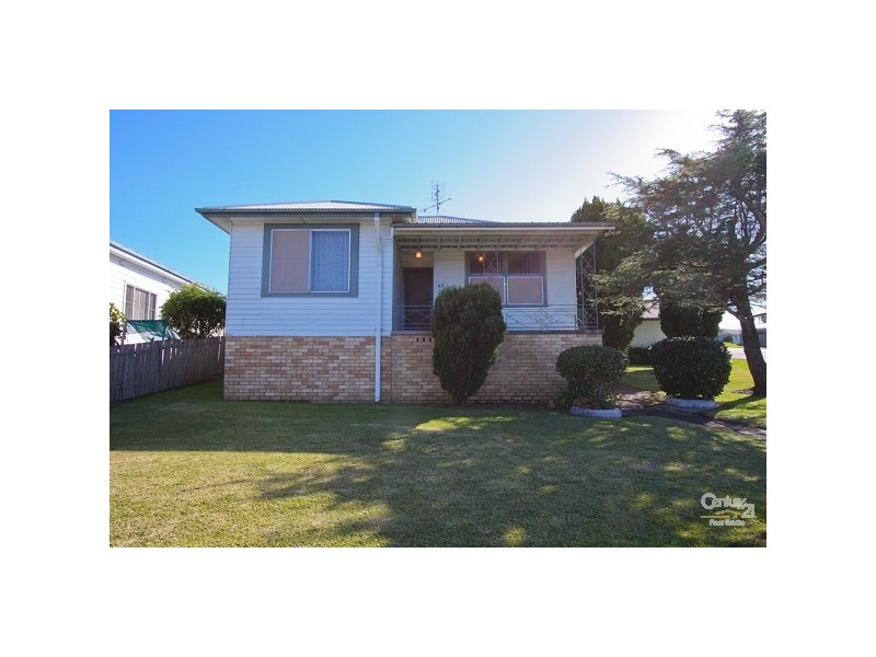 42 Bousfield Street, Wallsend NSW 2287