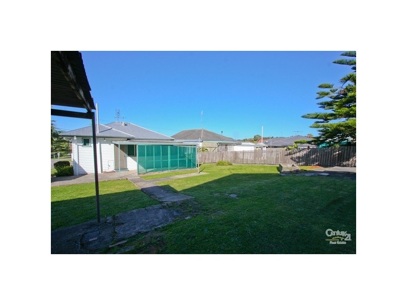 42 Bousfield Street, Wallsend NSW 2287