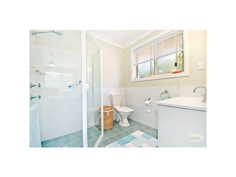 8 Jamescurt Close, Tingira Heights NSW 2290