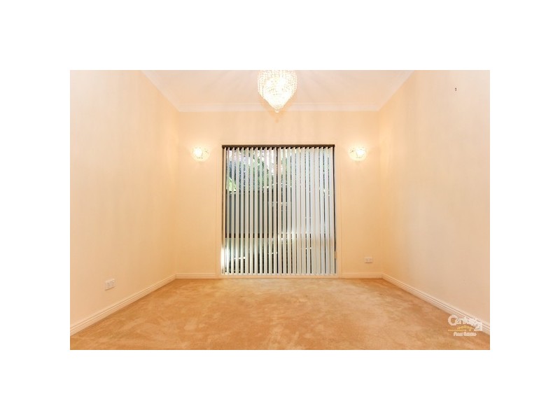 29 Robertson Road, Valentine NSW 2280