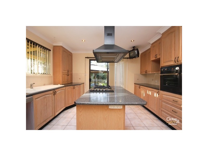 29 Robertson Road, Valentine NSW 2280