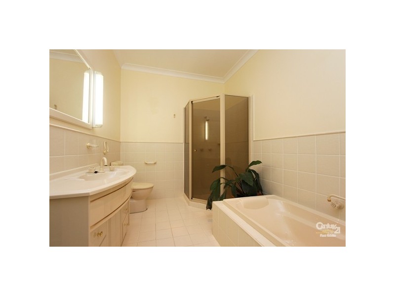 29 Robertson Road, Valentine NSW 2280