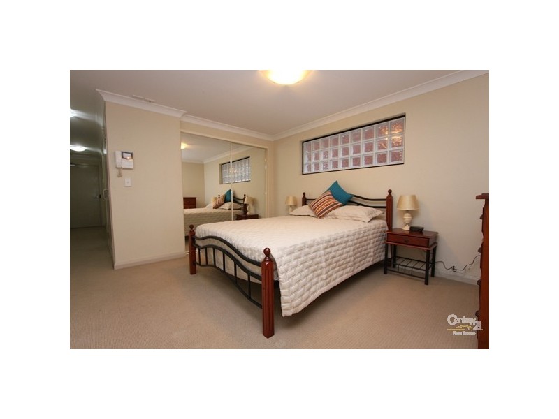 1/75 King Street, Newcastle NSW 2300
