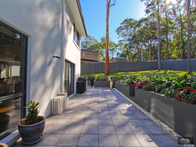 6 Corymbia Street, Croudace Bay NSW 2280