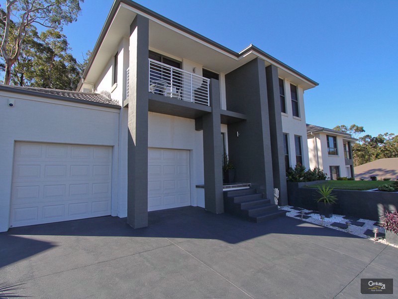 6 Corymbia Street, Croudace Bay NSW 2280