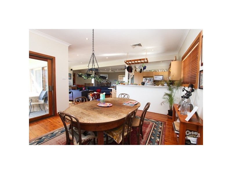 1 Eleebana Road, Eleebana NSW 2282