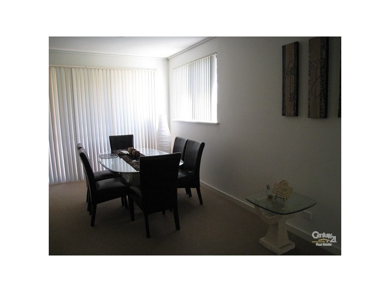 4/9 Howard Street, Warners Bay NSW 2282
