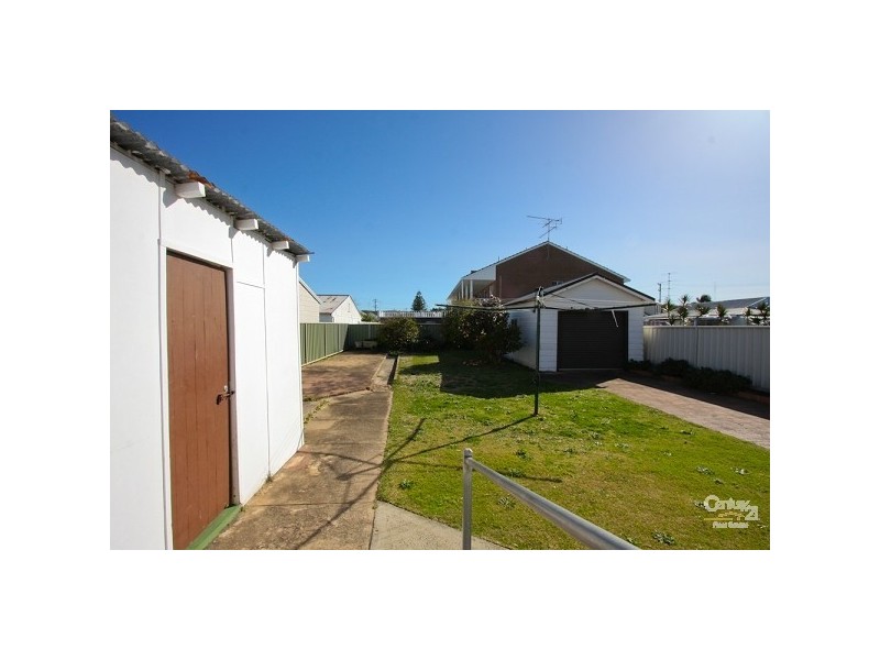 65 Maude Street, Belmont NSW 2280