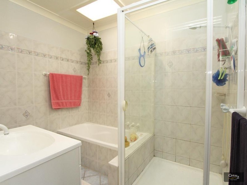 12 Plane Street, Gateshead NSW 2290