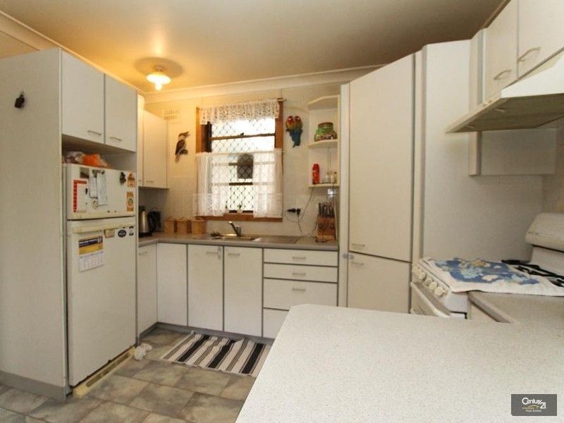 12 Plane Street, Gateshead NSW 2290