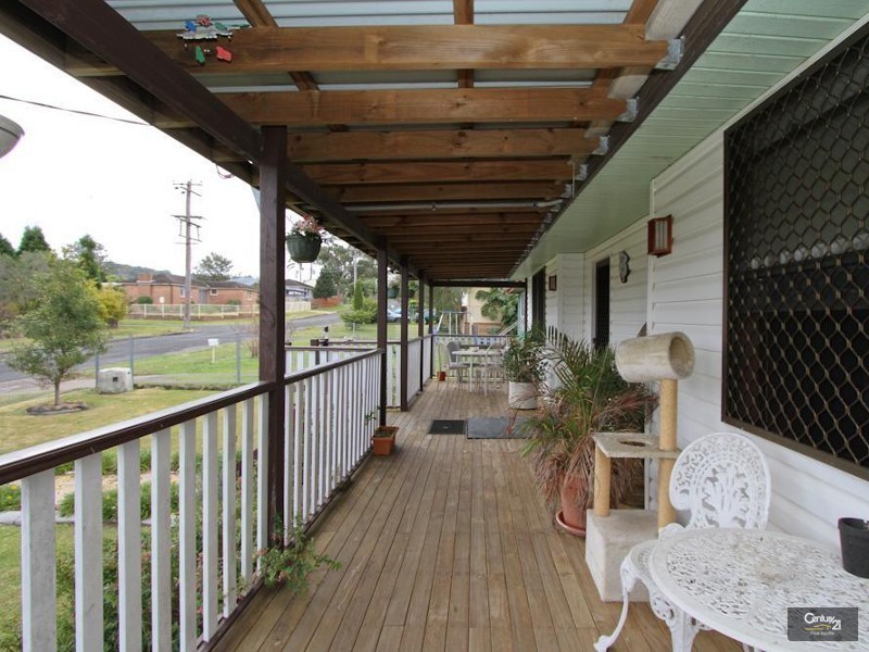 12 Plane Street, Gateshead NSW 2290