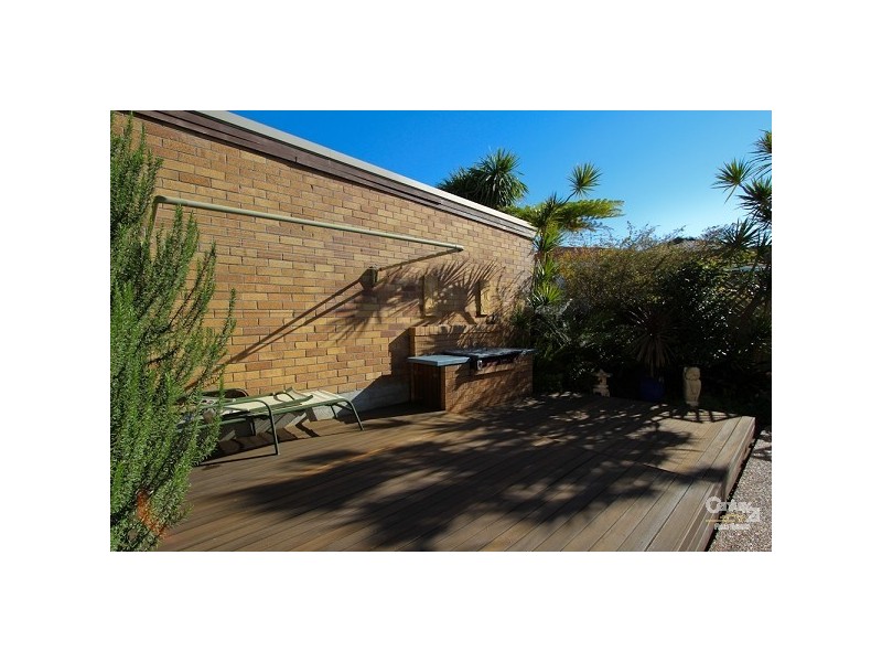 1 Fourth Street, Booragul NSW 2284