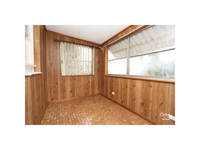 2 Rodgers Street, Teralba NSW 2284