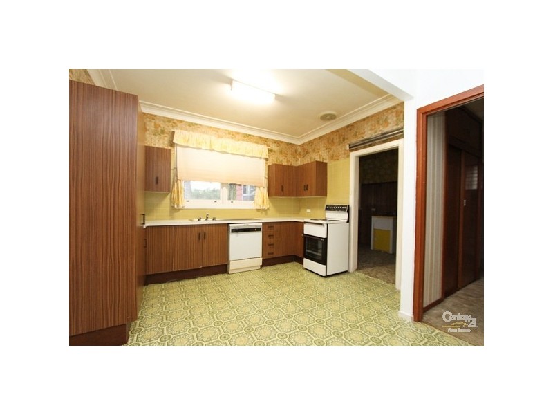 2 Rodgers Street, Teralba NSW 2284