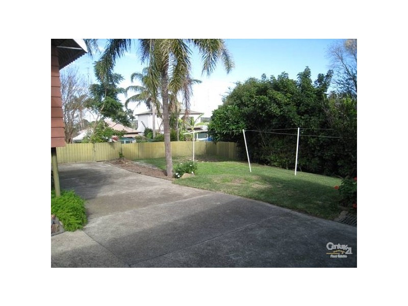 2 Rodgers Street, Teralba NSW 2284