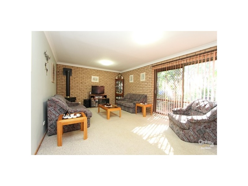 37 Kenton Crescent, Valentine NSW 2280