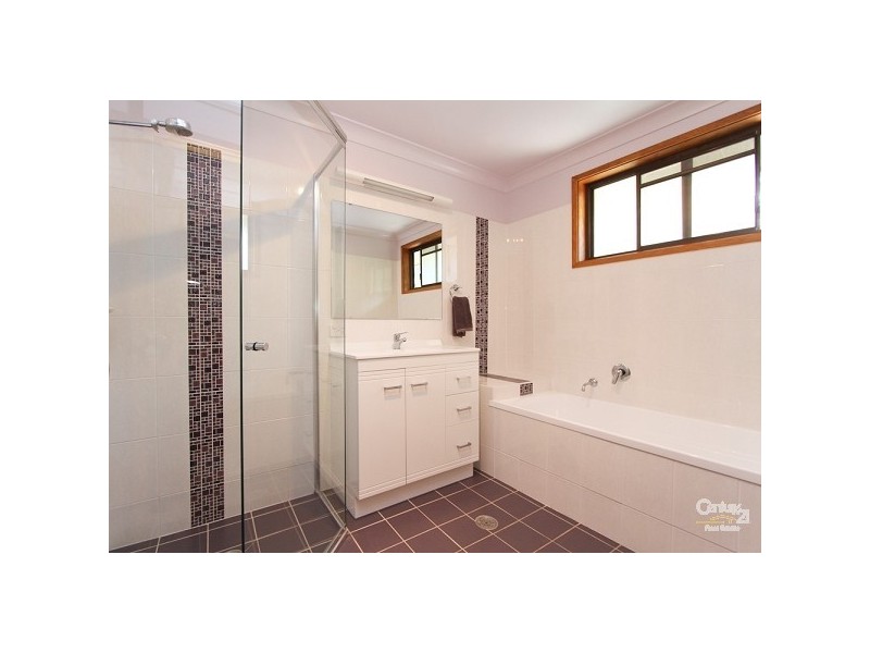 37 Kenton Crescent, Valentine NSW 2280