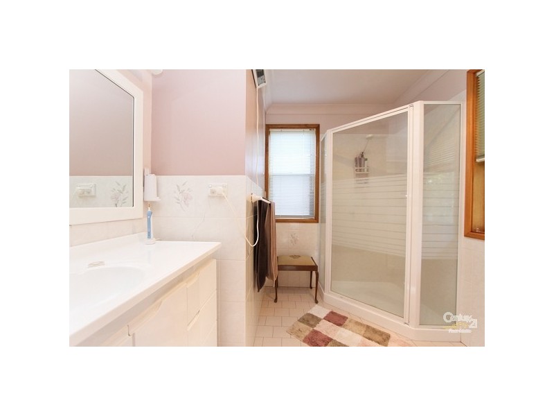 37 Kenton Crescent, Valentine NSW 2280