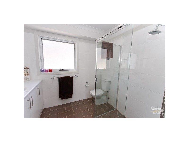 1/12 Berringar Road, Valentine NSW 2280