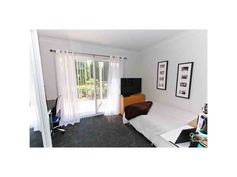 1/12 Berringar Road, Valentine NSW 2280