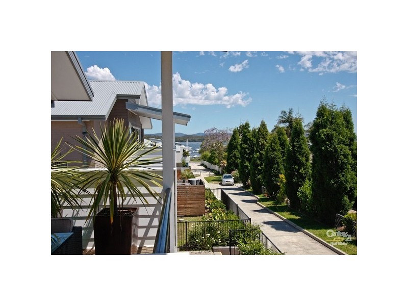 1/12 Berringar Road, Valentine NSW 2280