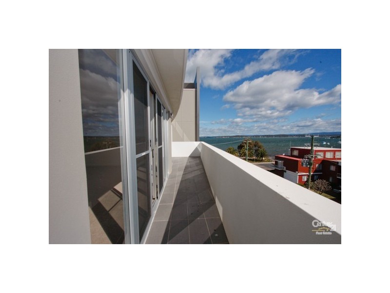 11/24 Brooks Parade, Belmont NSW 2280