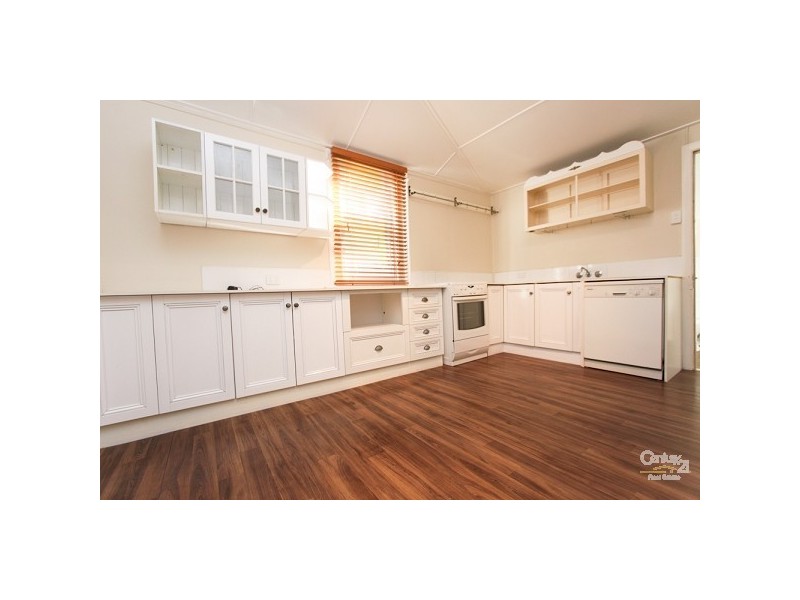 51a Thompson Road, Speers Point NSW 2284