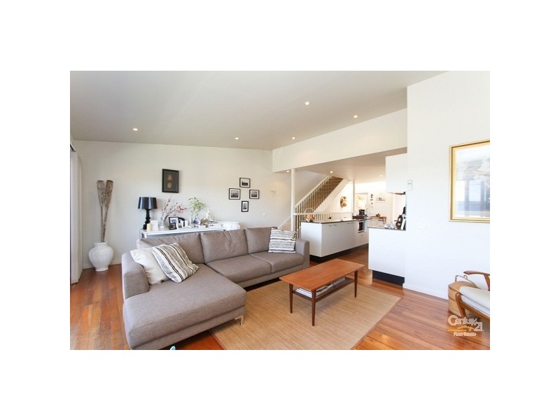 1/3 Beryl Street, Warners Bay NSW 2282