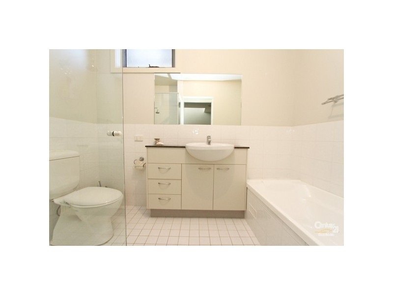 1/3 Beryl Street, Warners Bay NSW 2282