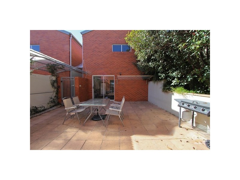 1/3 Beryl Street, Warners Bay NSW 2282