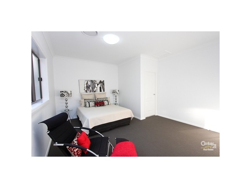 4/8 Bayview Street, Warners Bay NSW 2282