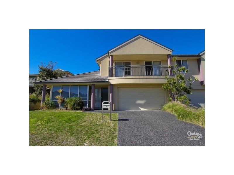 2 Callicoma Place, Redhead NSW 2290
