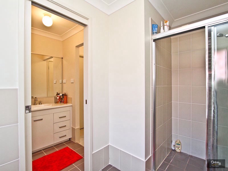 5 Melody Lane, Mount Hutton NSW 2290
