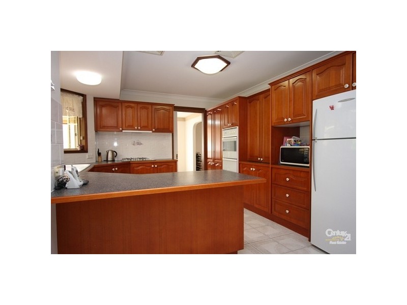 107 Myles Avenue, Warners Bay NSW 2282