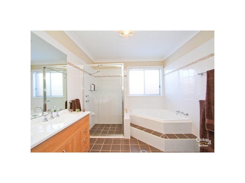 69 The Park Chase, Valentine NSW 2280