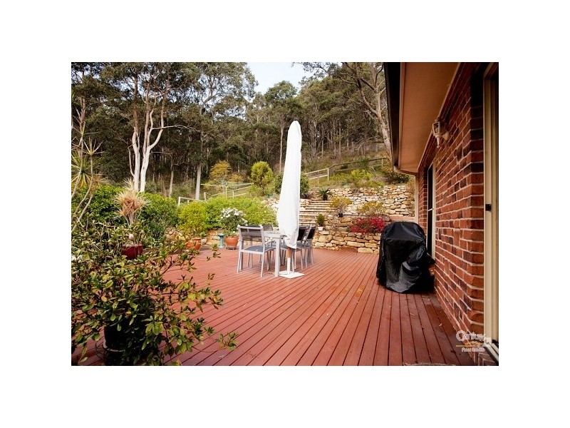 5 Grosvenor Place, Valentine NSW 2280