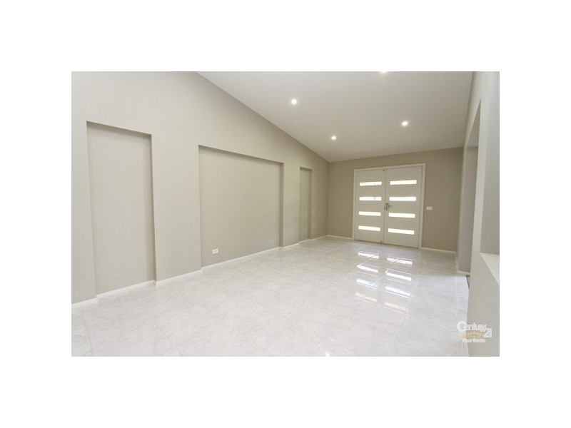 10 Maximillian Drive, Floraville NSW 2280