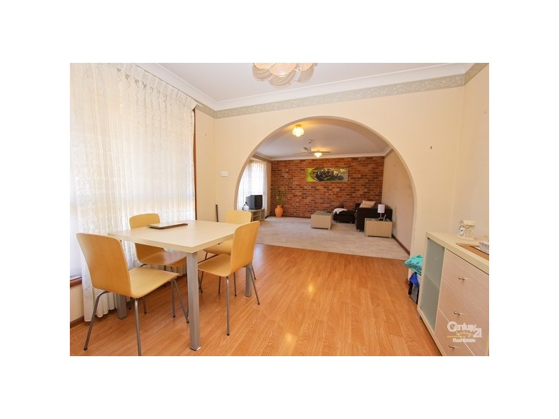 8/44 Linden Avenue, Eleebana NSW 2282