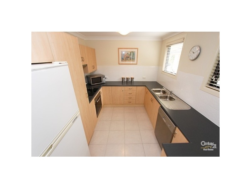 4/30-32 Martin Street, Warners Bay NSW 2282