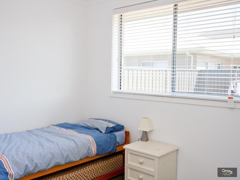 30 John Darling Avenue, Belmont North NSW 2280