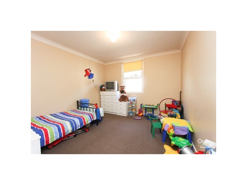 93 Barton Street, Mayfield NSW 2304